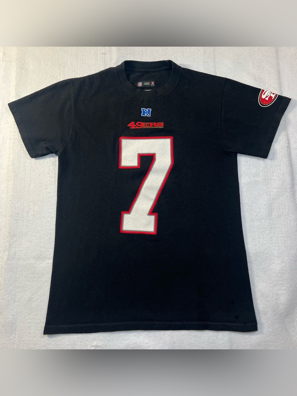 NFL Team Apparel Men’s Colin Kaepernick #7 San Francisco 49ers Black Shirt, S